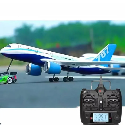New Genuine Boeing 787 Glider Qf008 Remote Control Three-Channel Fixed Wing Aircraft 2.4g Funny Electric Remote Control Gift
